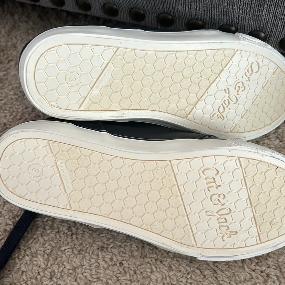 Cat & Jack Boys Cozy lined sneakers sz 3 NEW - Picture 5 of 5